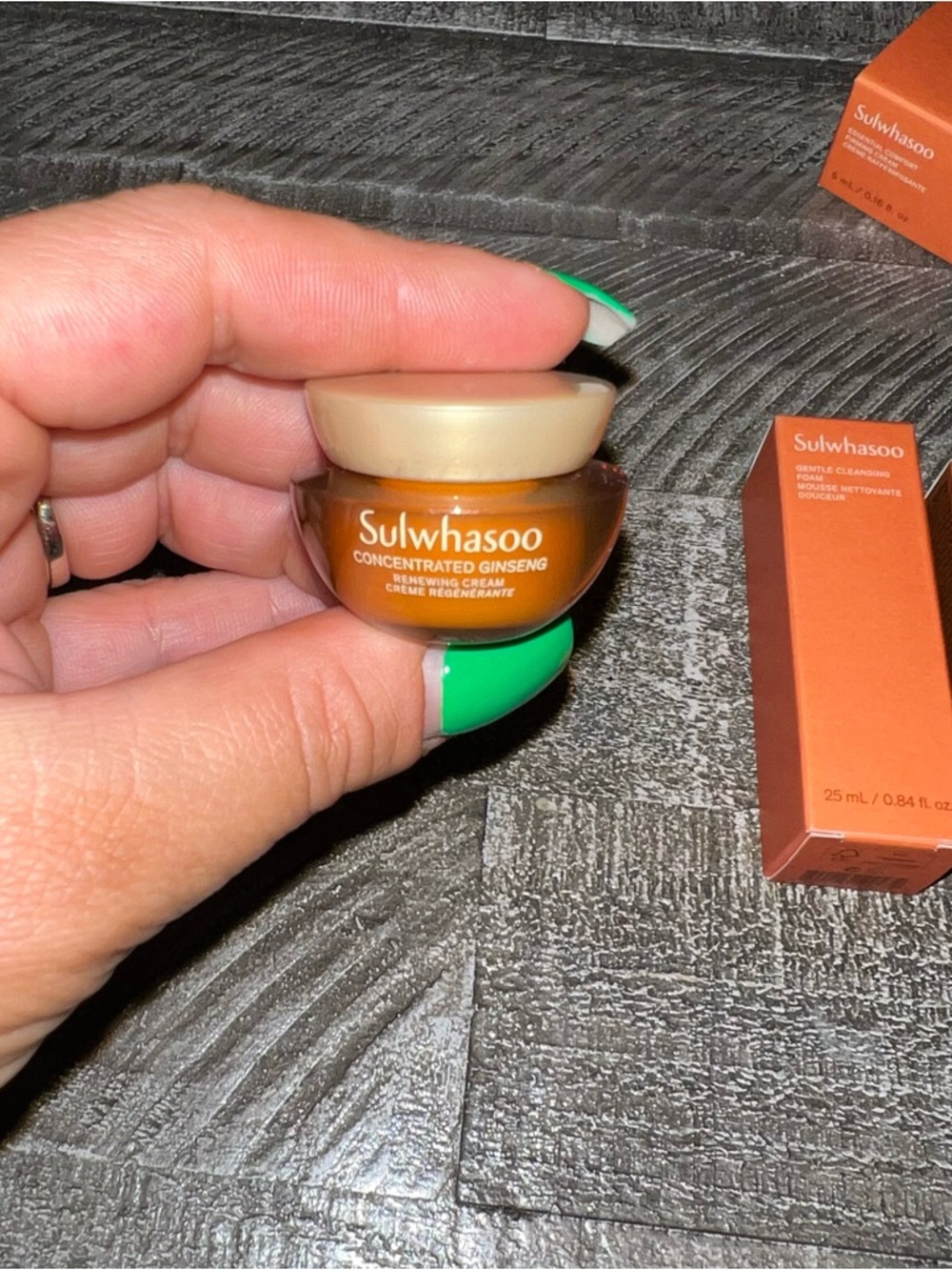 New Sulwhasoo Skin Care Bundle - Picture 3 of 5